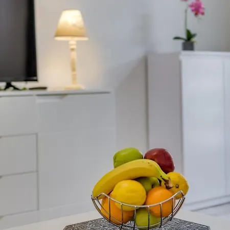 Andela 2bdrs & Free Wifi Appartement Split