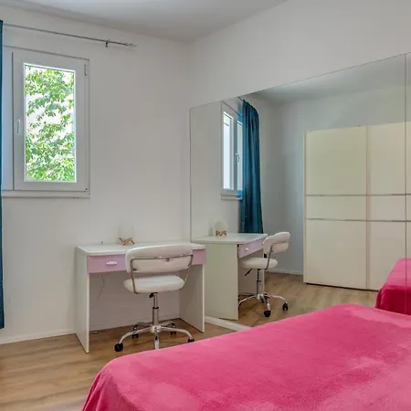 Appartement Andela 2bdrs & Free Wifi Split